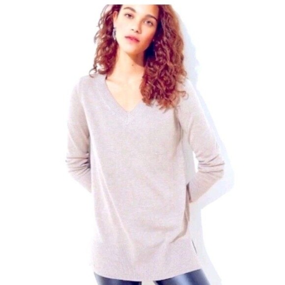 Ann Taylor LOFT Sweater Med Luxe Knit V-Neck Tunic Sweater Gray Marled - Picture 6 of 10